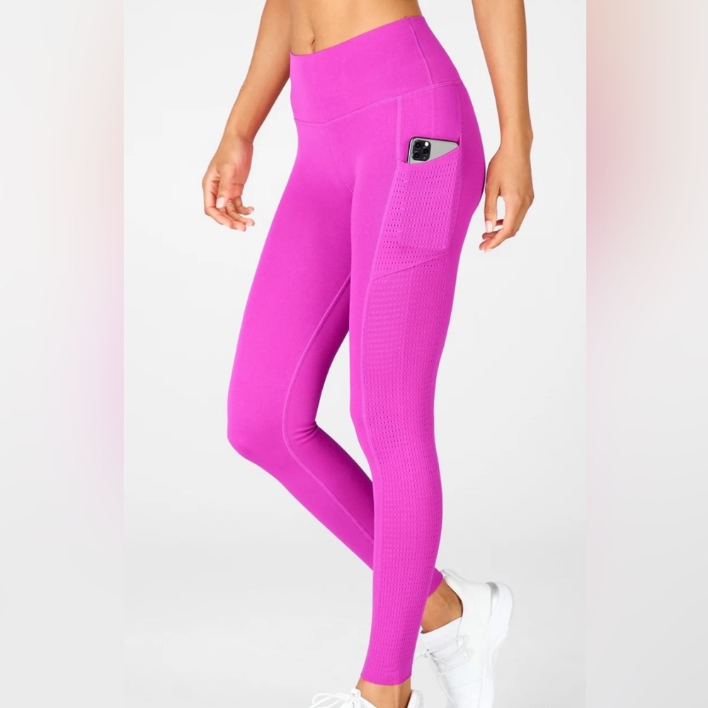 Fabletics Sculpt Knit Performance Leggings Size S NWT Purple Pink